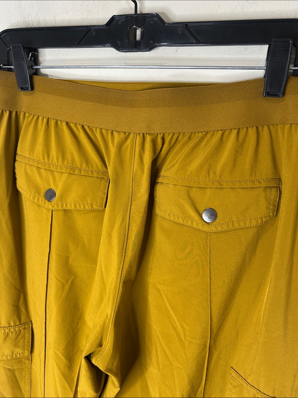 ATHLETA Vienna Cargo Pant Casual Travel Career in Brass Yellow Size 8 - Picture 10 of 14